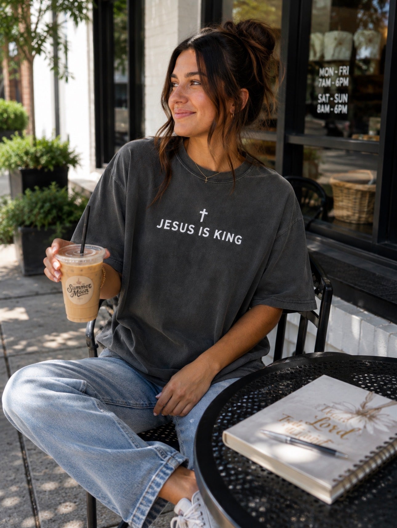 Jesus is king ✝️ (comfort color tee)