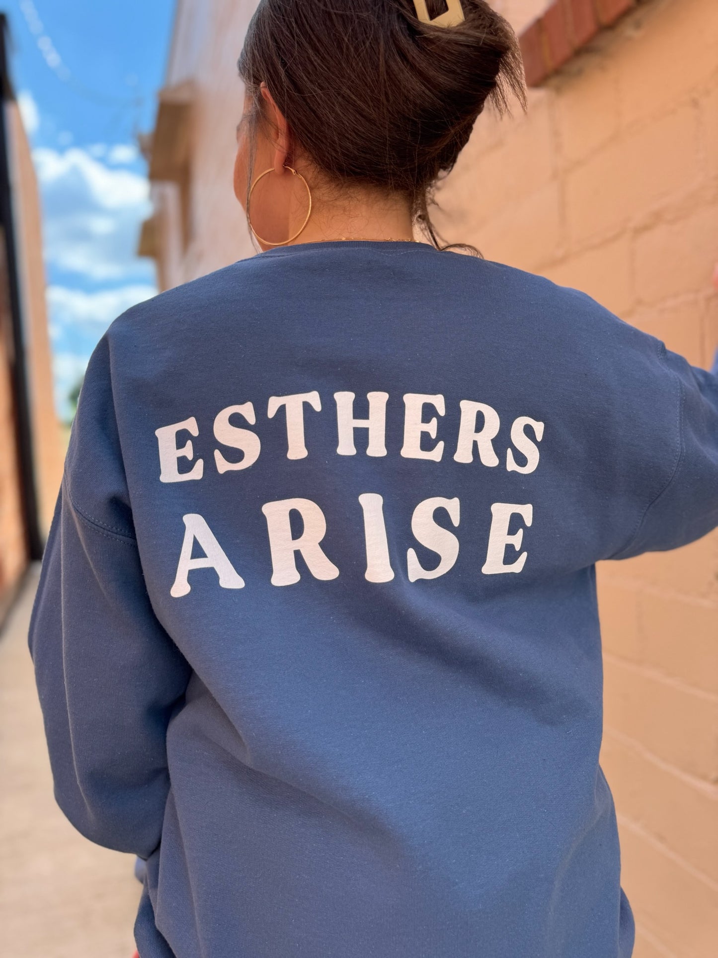 Esther’s Arise Sweatshirt Blue